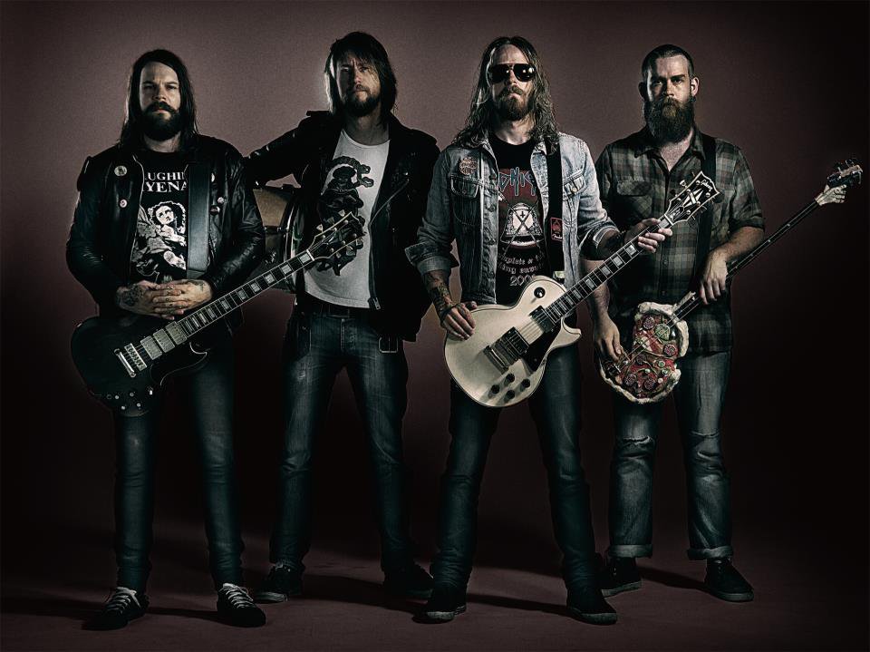 Promofoto von Bombus.