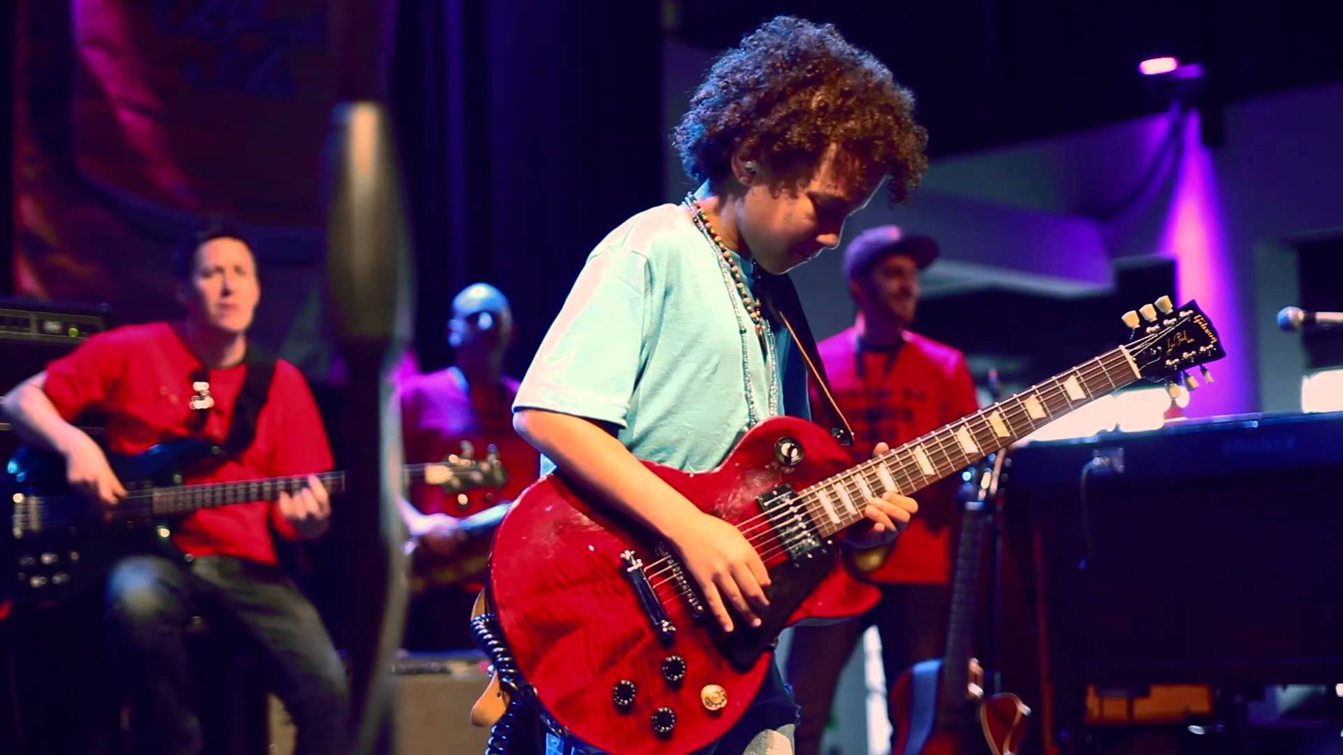 Promofoto von Brandon Niederauer "TAZ".