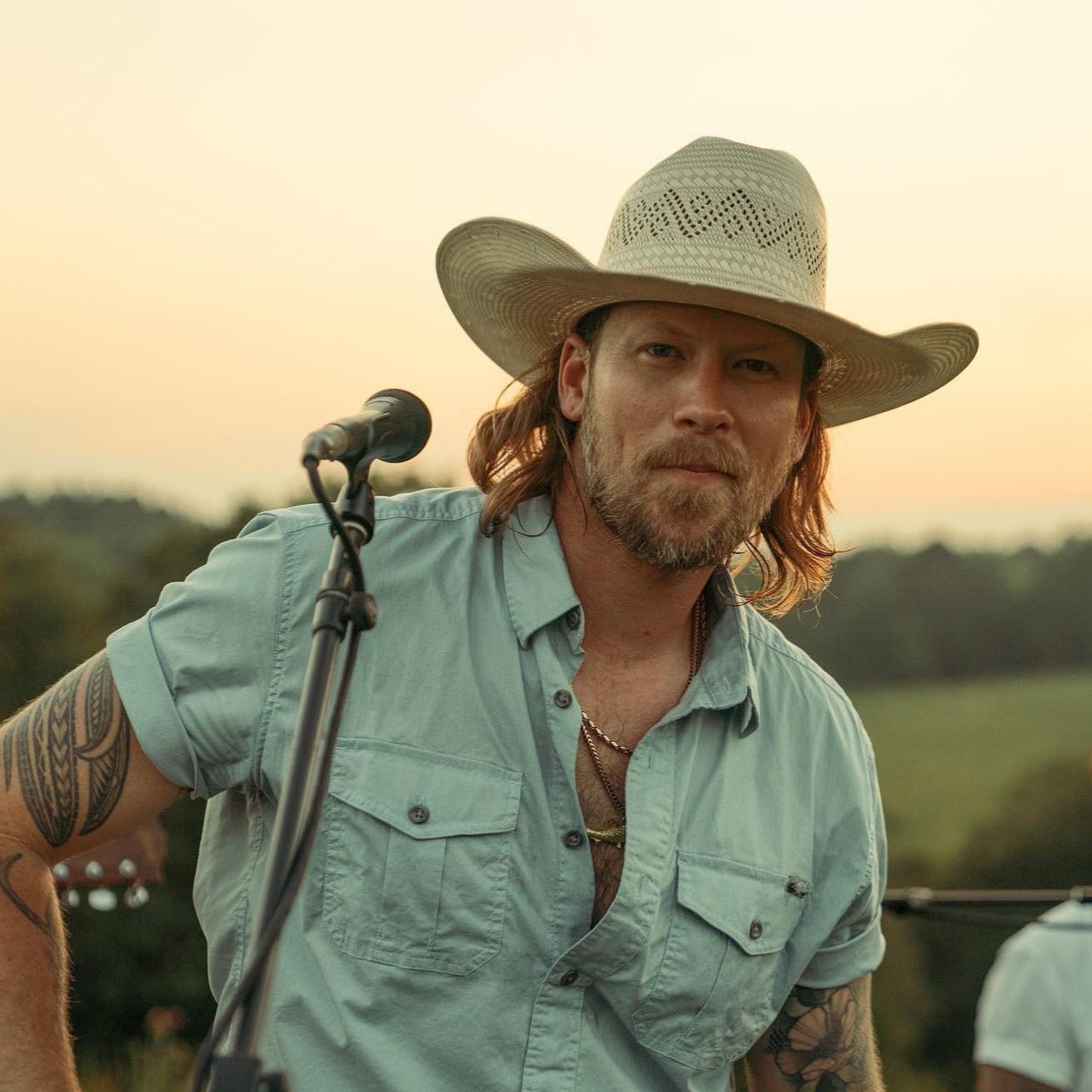 Promotional photograph of Concierto de Brian Kelley en Cornelius.