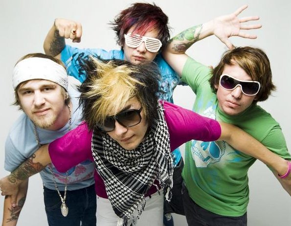 Fotografía promocional de Brokencyde