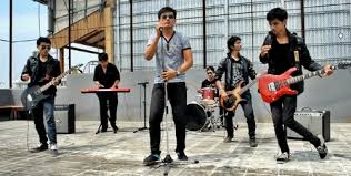 Promotional photograph of Concierto de LAYZ en Seattle.