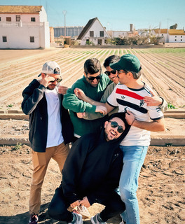 Fotografía promocional de Cálmese Señora