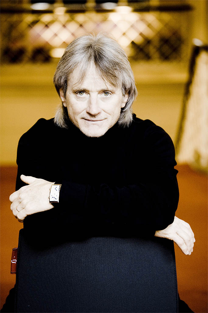 Promofoto von Concierto de Joshua Bell + Pacific Symphony Orchestra + Carl St. Clair en Costa Mesa.