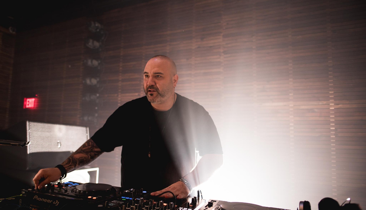 Fotografía promocional de Concierto de Carlo Lio en Tempe