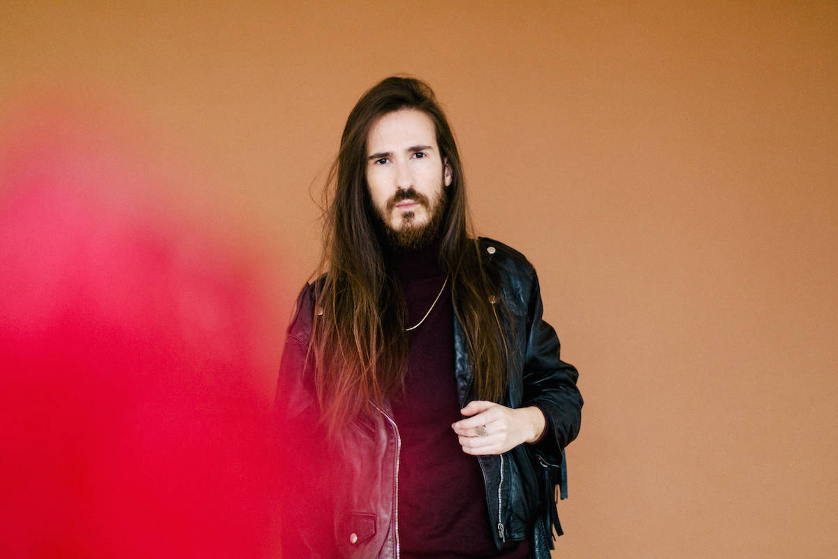 Fotografía promocional de Carlos Sadness