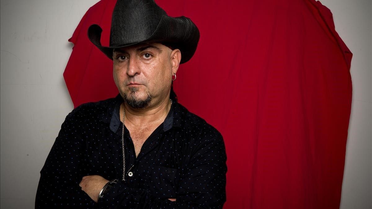 Fotografía promocional de Carlos Segarra