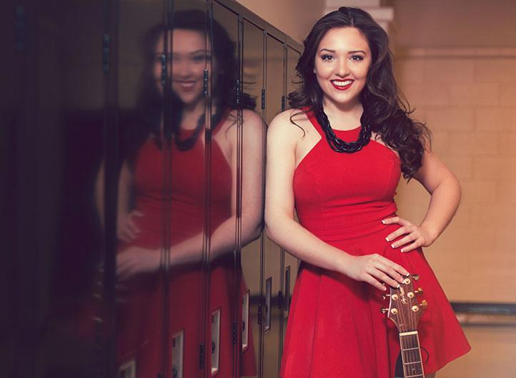 Promotional photograph of Concierto de Casey McQuillen en Leeds.