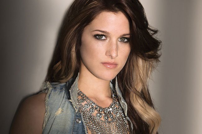 Promotional photograph of Cassadee Pope.
