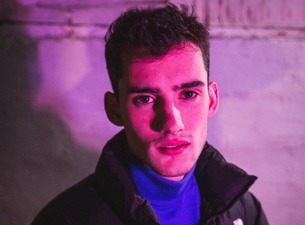 Fotografía promocional de Charlie Burg