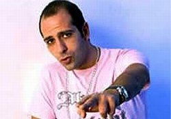 Promofoto von Checco Zalone.