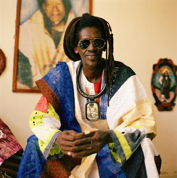 Promotional photograph of Cheikh Lô .