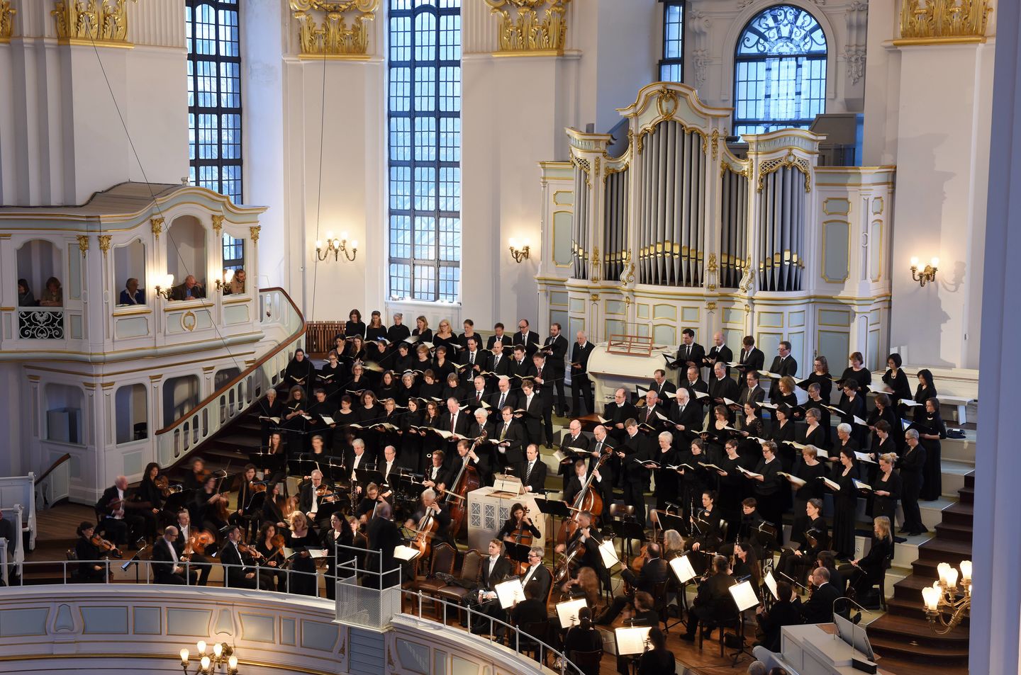 Promofoto von Concierto de Chor St. Michaelis en Hamburgo.