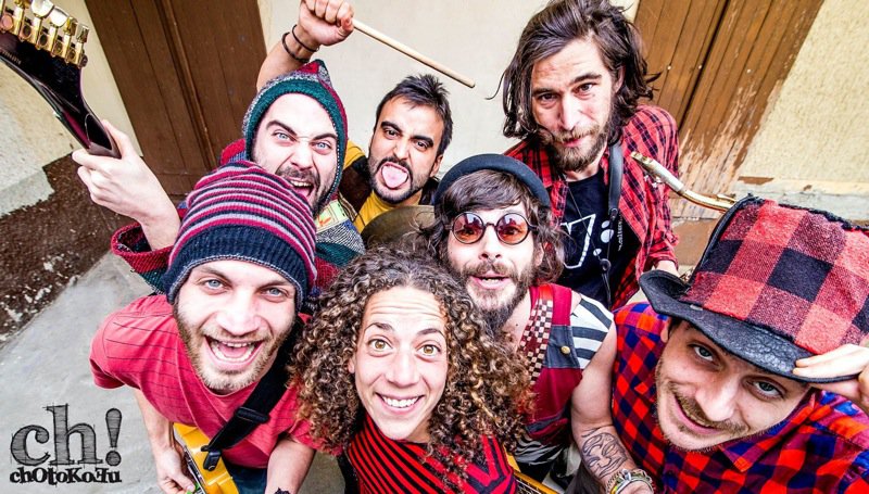 Fotografía promocional de Chotokoeu