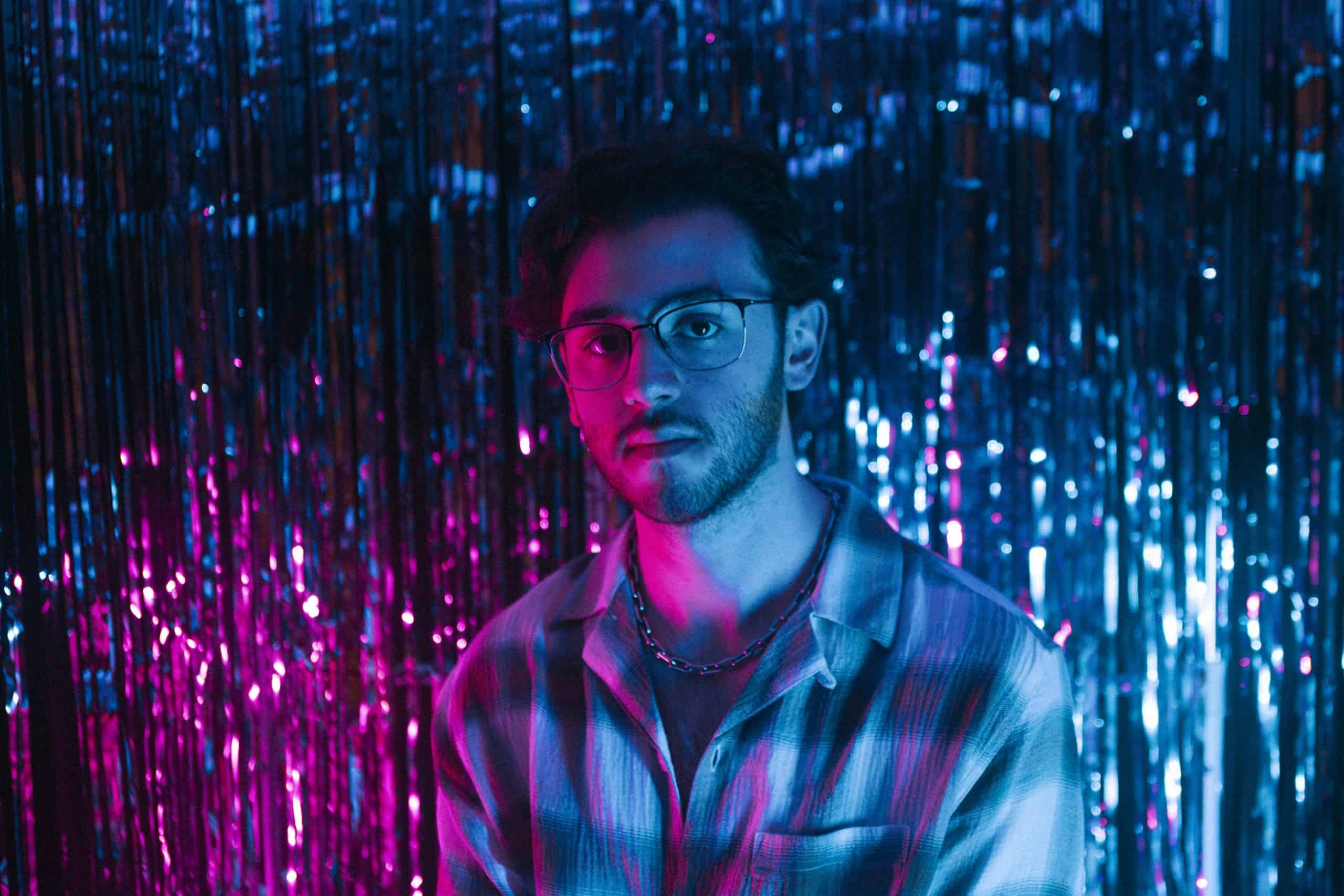 Promotional photograph of Chris Grey.