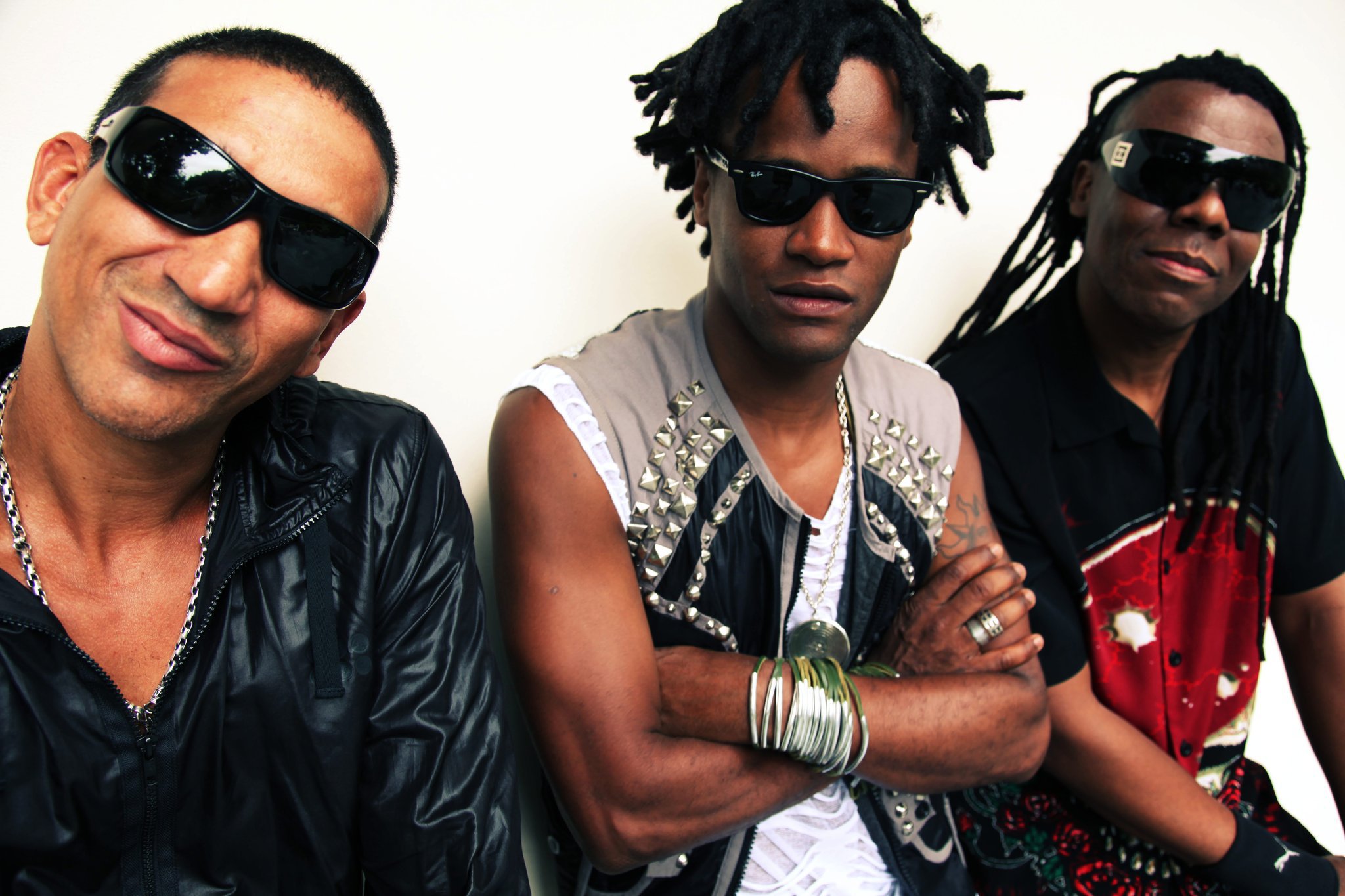 Promofoto von Cidade Negra.