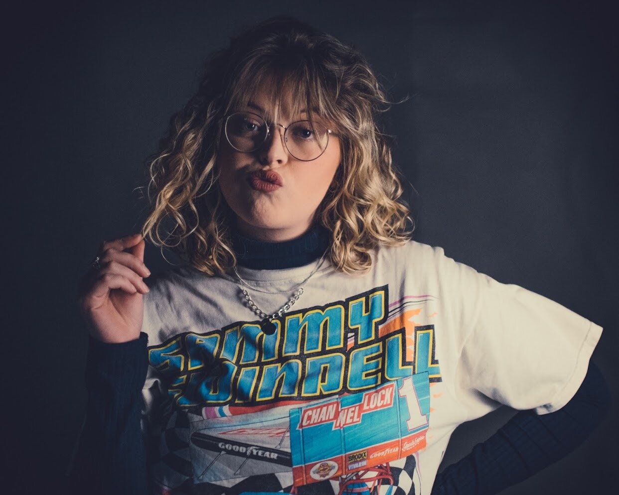 Promotional photograph of Concierto de Claire Ernst en Nashville.