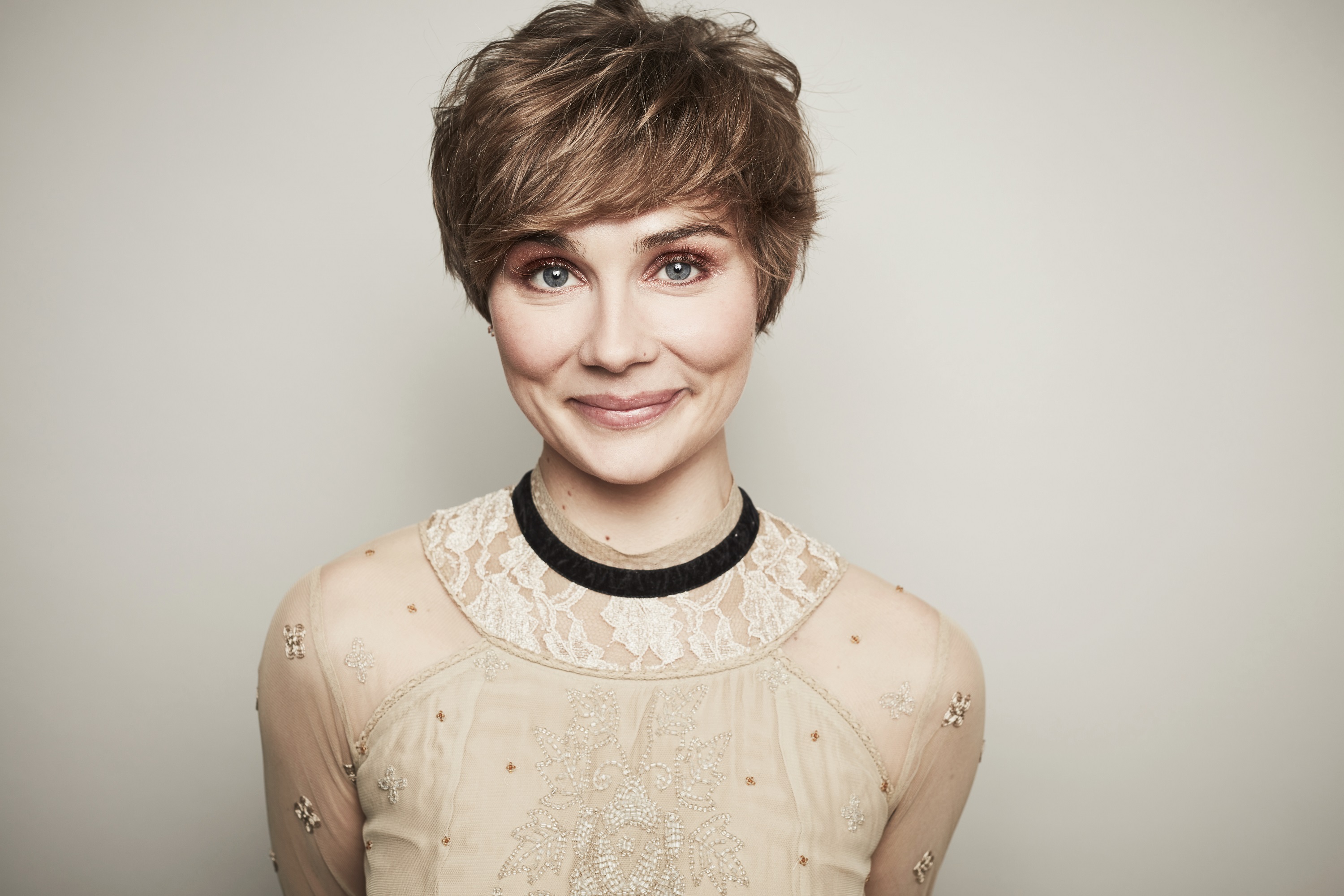 Promotional photograph of Concierto de Clare Bowen en Beverly.