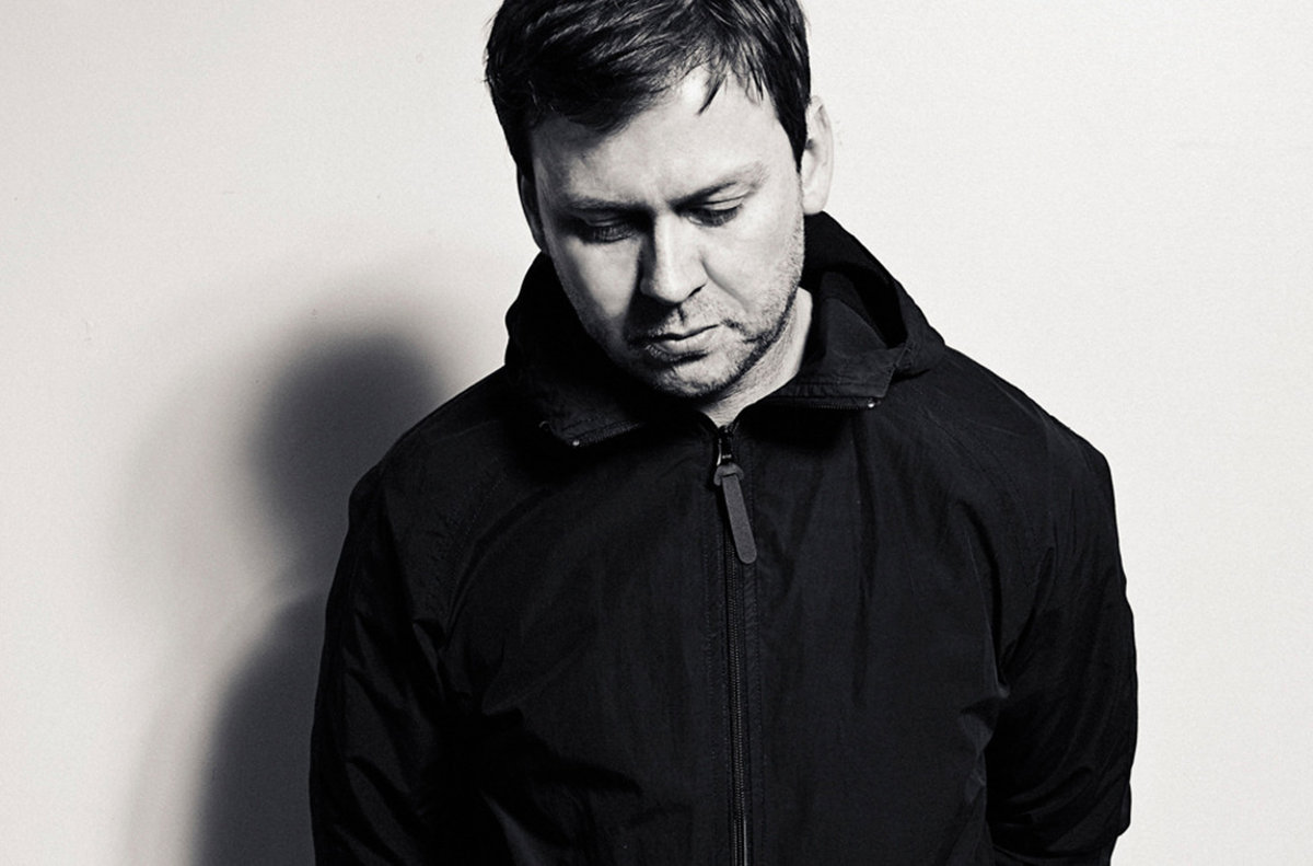 Promotional photograph of Claro Intelecto.