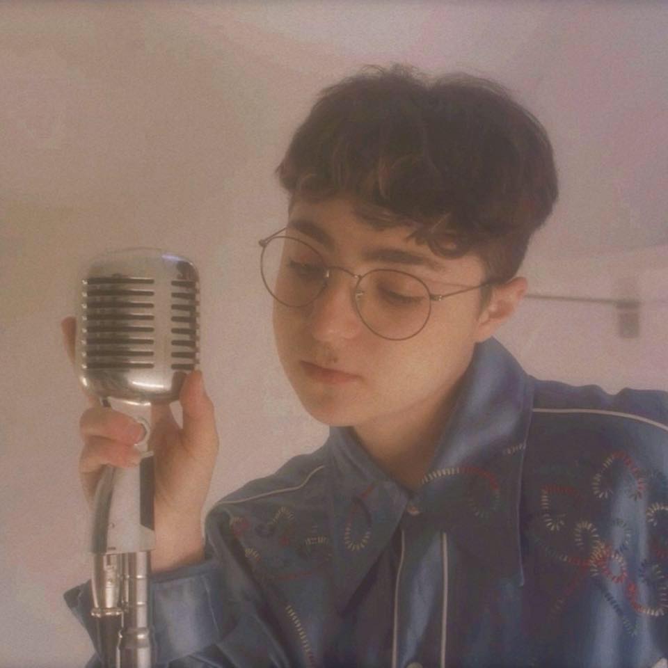 Promotional photograph of Claud.