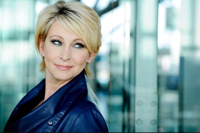 Promofoto von Claudia Jung.