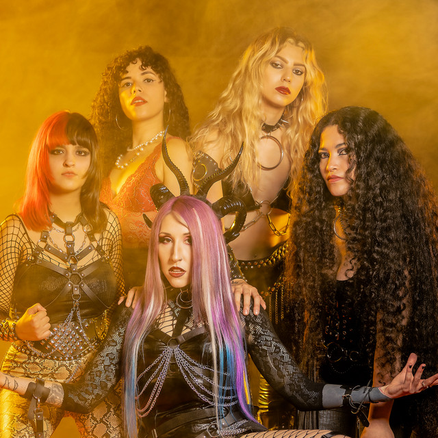 Fotografía promocional de Cobra Spell