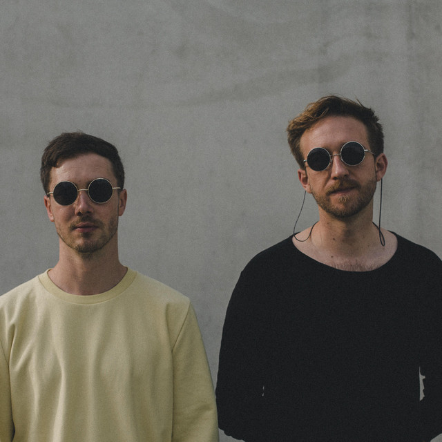 Fotografía promocional de COEO