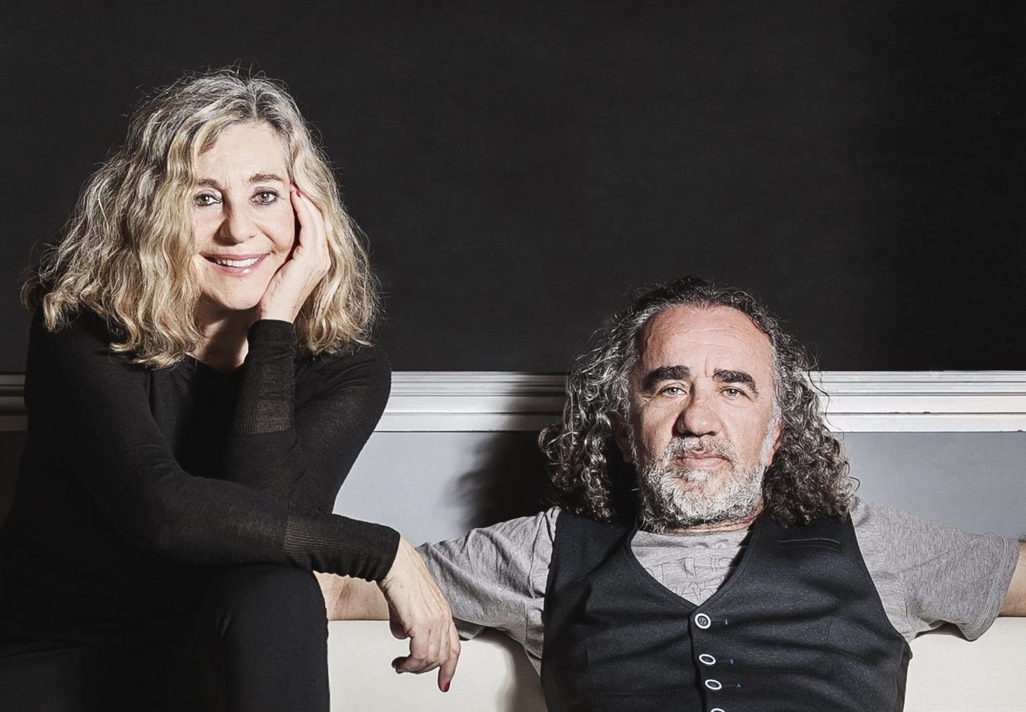 Promofoto von Cómplices.