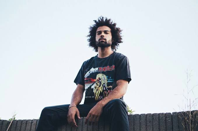 Promotional photograph of Craig Xen.