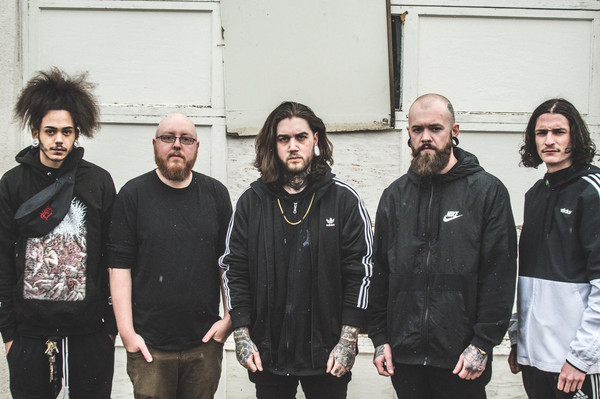 Fotografía promocional de Crown Magnetar