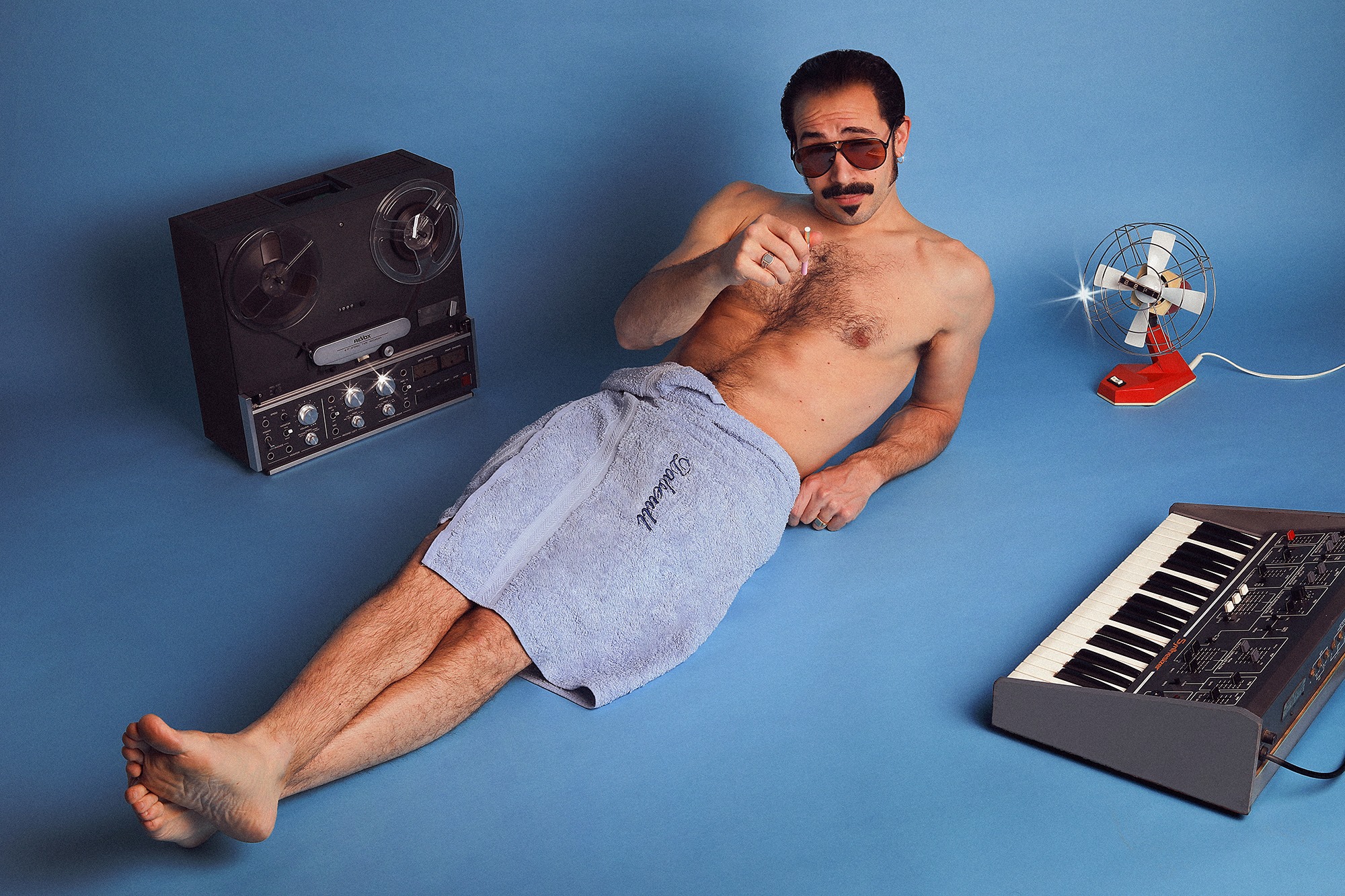 Promotional photograph of Dabeull.