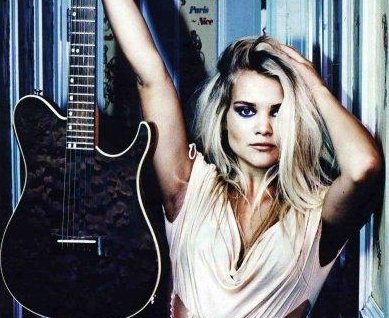 Fotografia promocional de Daisy Dares You.