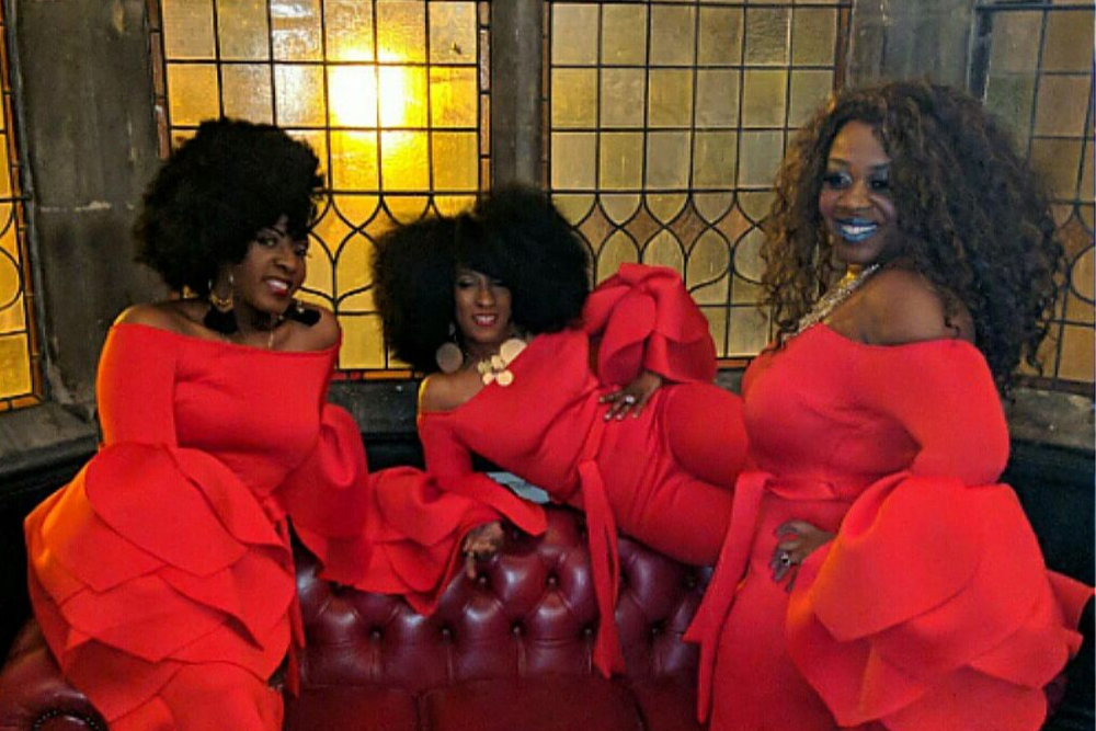 Fotografia promocional de Dames Brown.