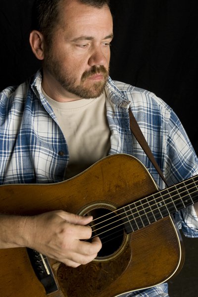 Promofoto von Concierto de Dan Tyminski en Rocky Mount.
