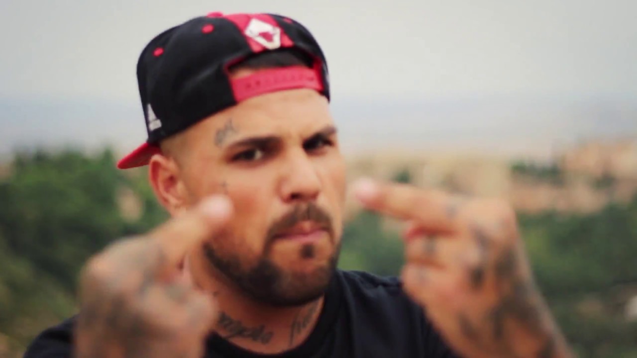 Promotional photograph of Dani M Flow.