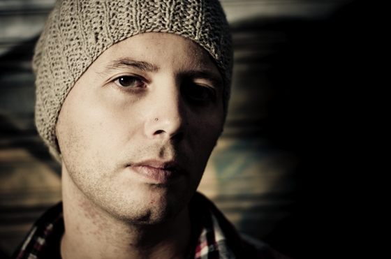 Fotografía promocional de Danny Serrano