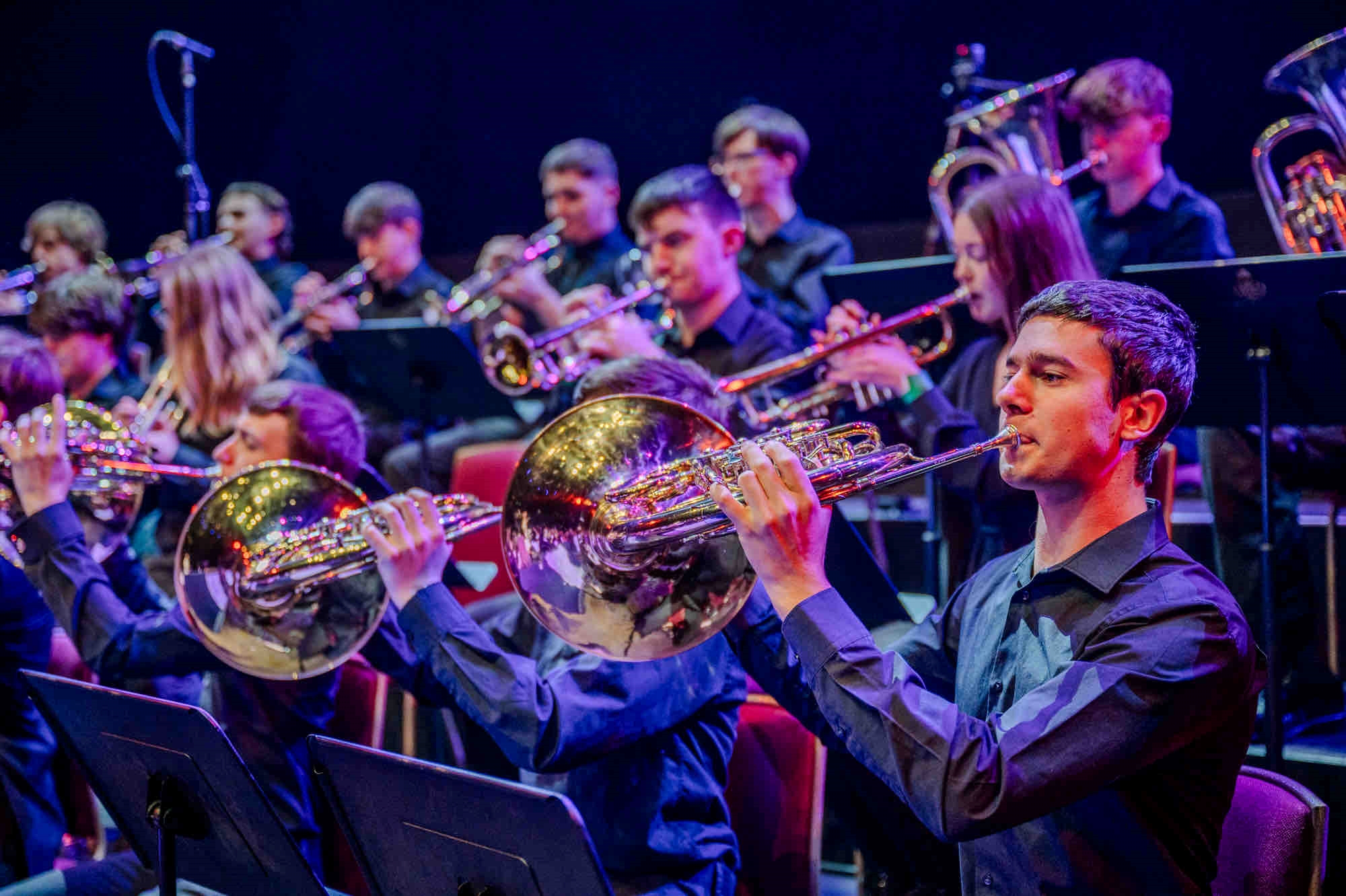 Fotografía promocional de Dark Peak Concert Band