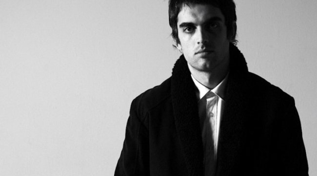 Fotografia promozionale di Dark Waves.