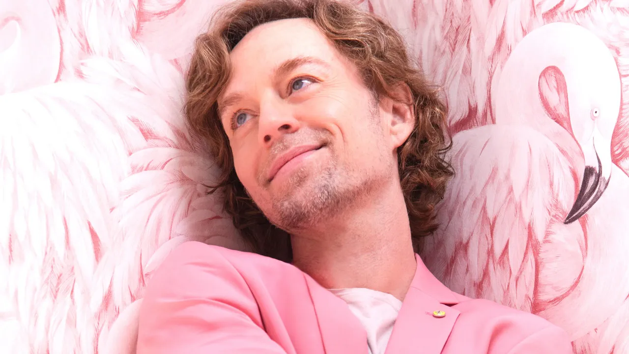 Fotografia promozionale di Darren Hayes.