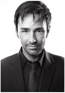 Fotografia promocional de David Alleckna.