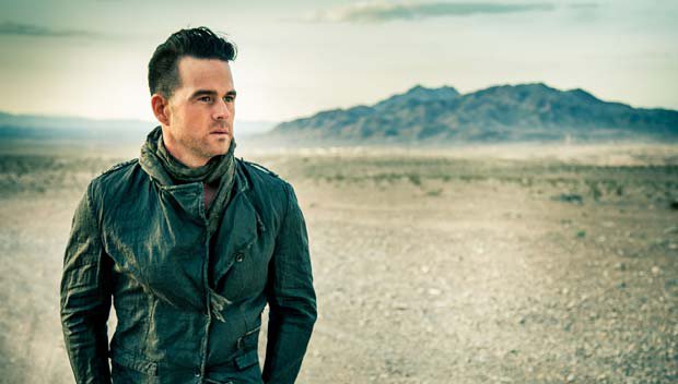 Fotografia promocional de David Nail.