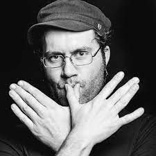 Fotografia promocional de David Satori.
