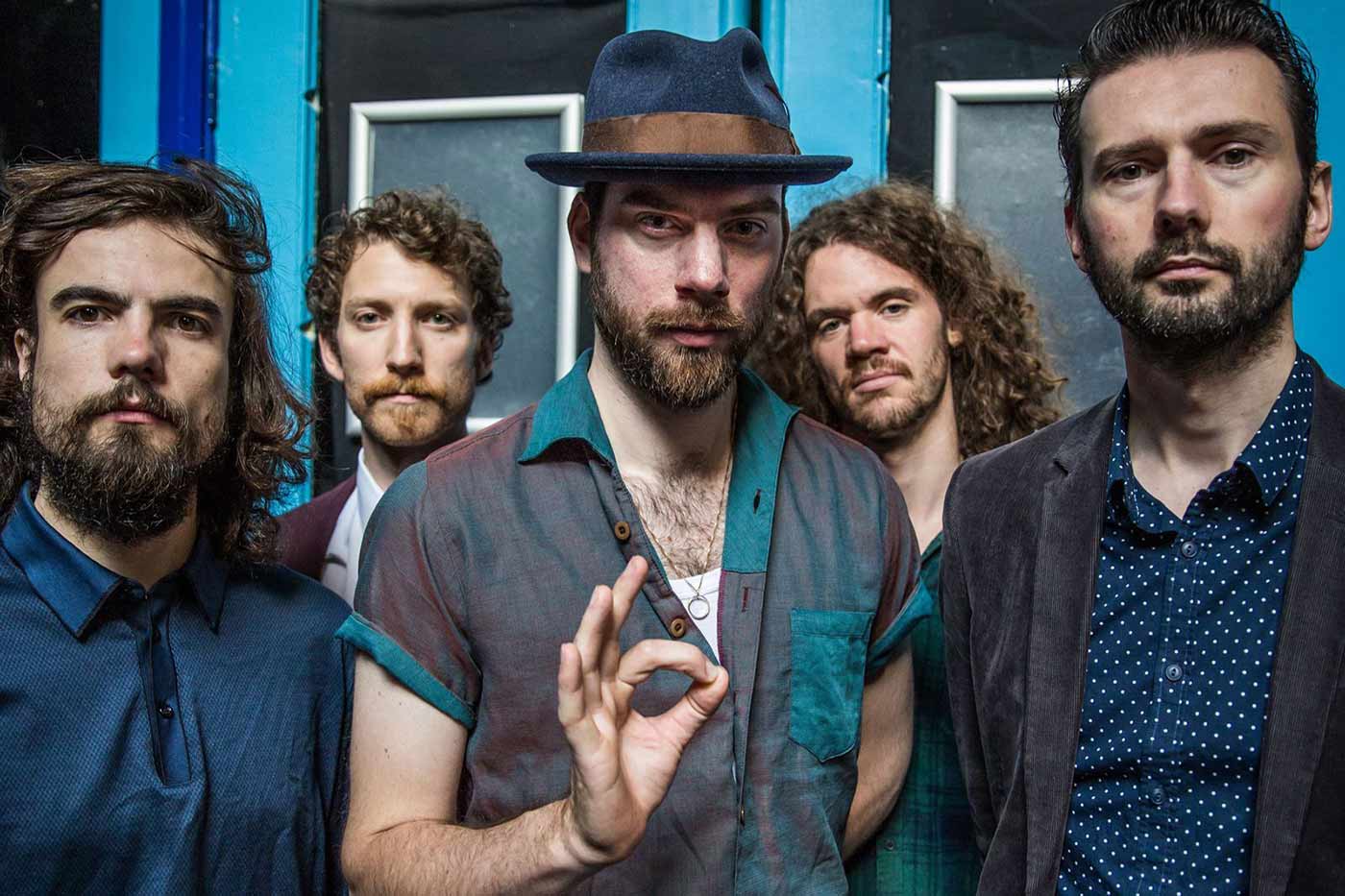 Promotional photograph of De Staat.