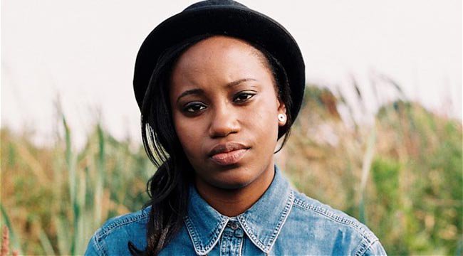 Promofoto von Denai Moore.