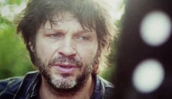 Promotional photograph of Détroit.