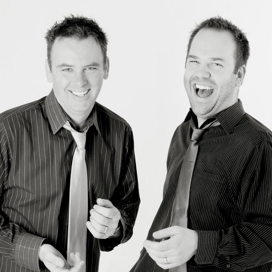 Promofoto von Concierto de Deuces wild! Dueling Pianos en Medora.