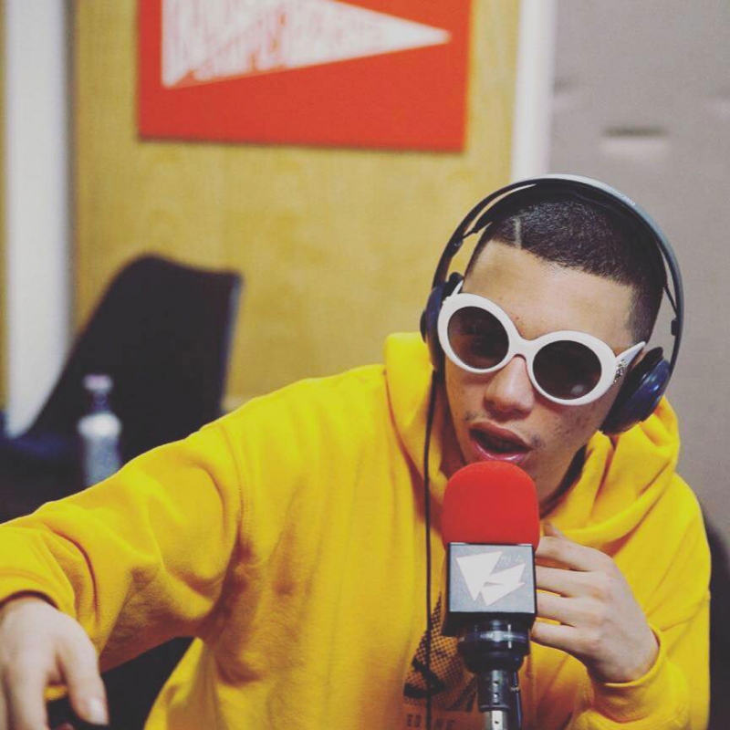 Promotional photograph of Concierto de Di-Meh en París.