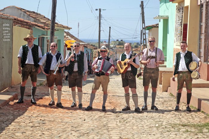 Promofoto von Concierto de Die CubaBoarischen en Erding.