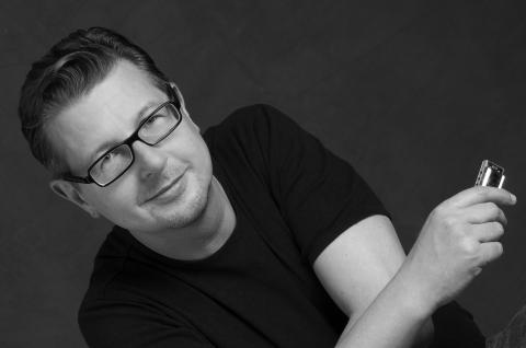 Promotional photograph of Dieter Kropp.