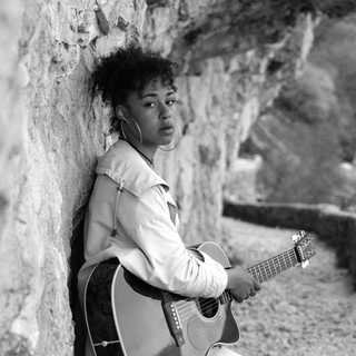 Fotografía promocional de Concierto de Dinaa en Bagnols-sur-Cèze