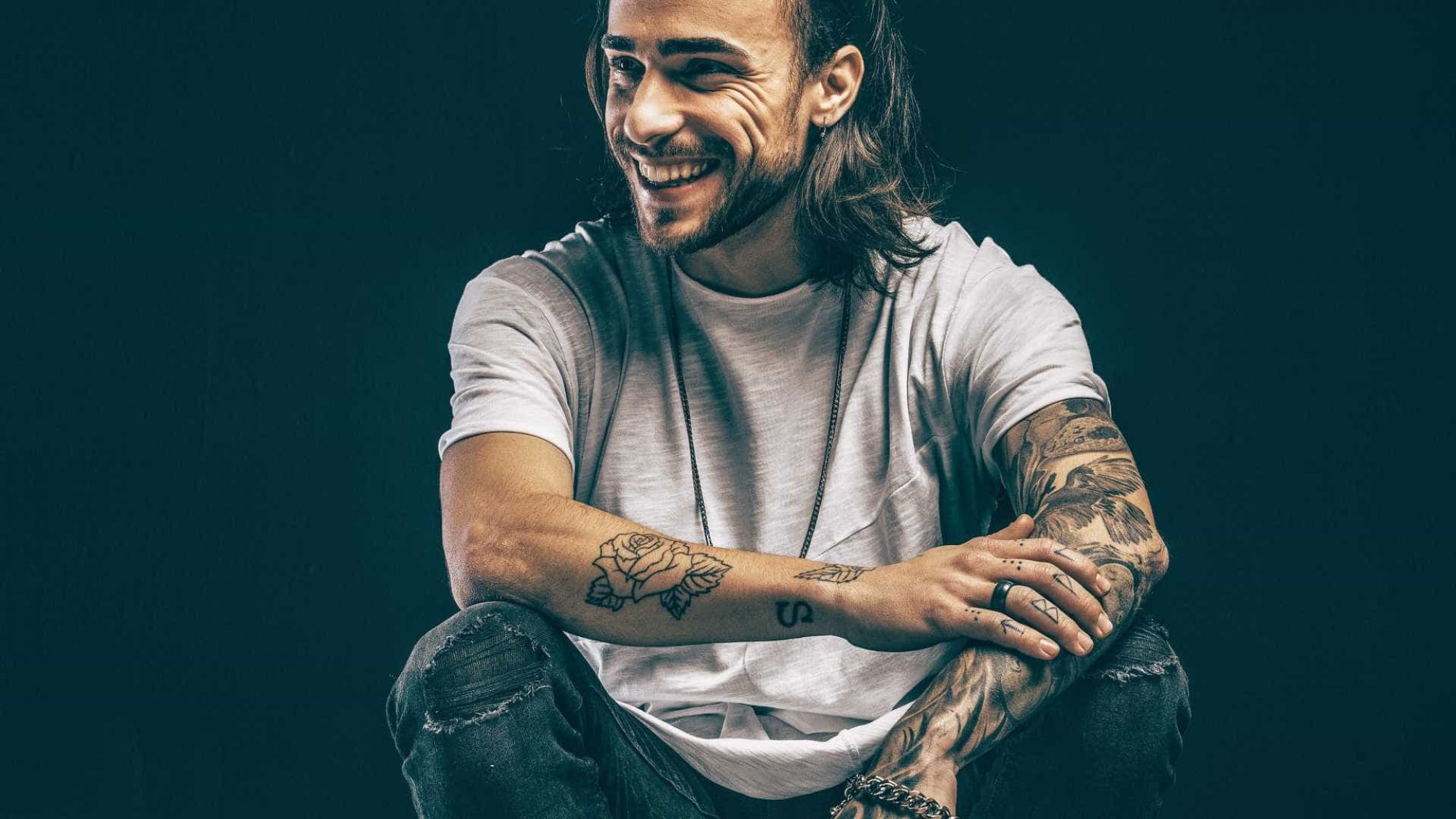 Promotional photograph of Diogo Piçarra.